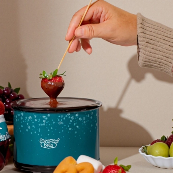 So Yummy by Bella Mini Dipper 2.5 Cup - Picture 4 of 6